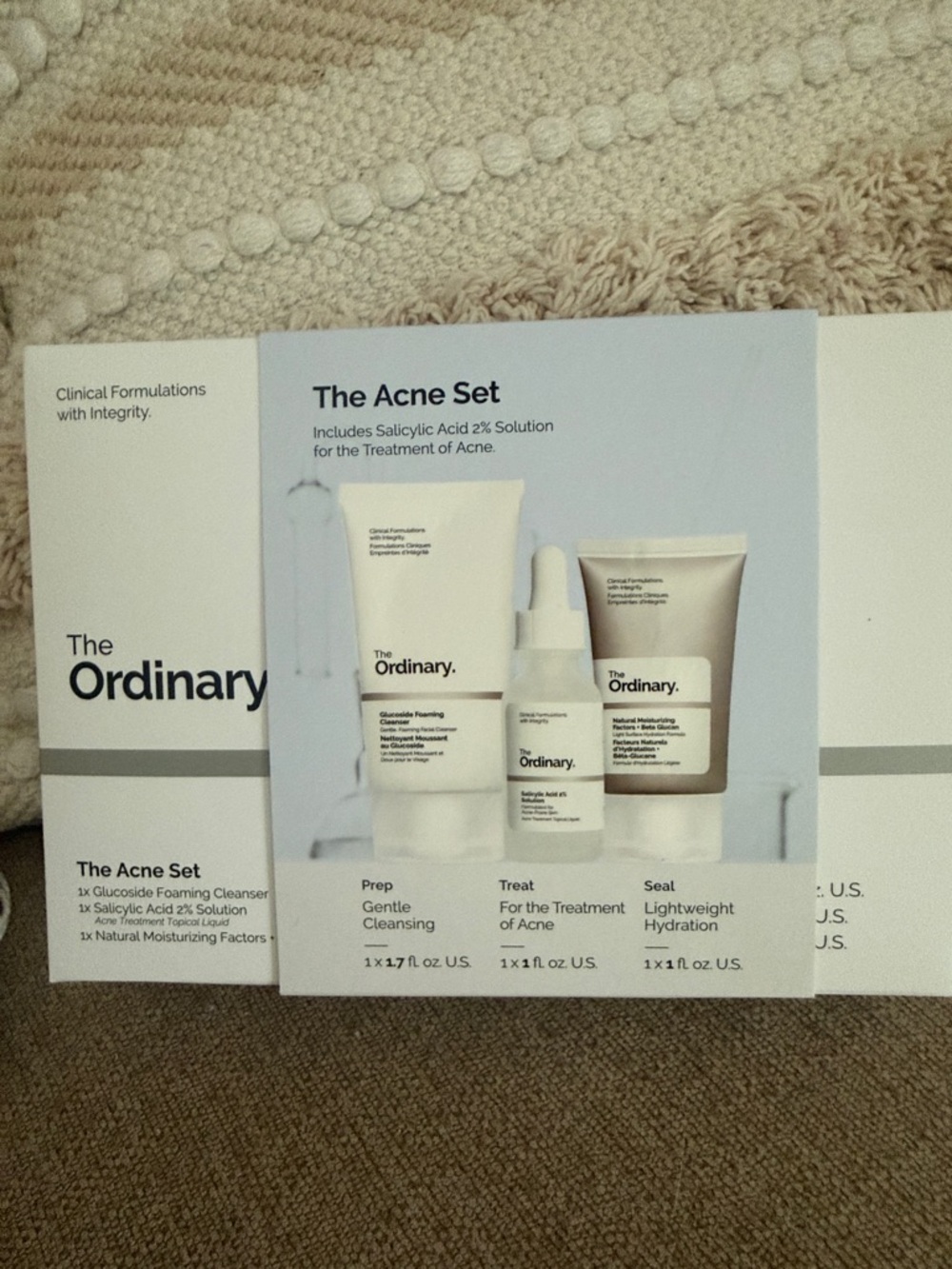 The Ordinary Acne Set — White and Cream Skincare Trio